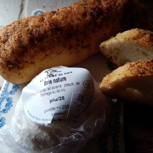 brie pain 903309497